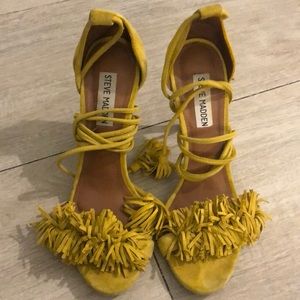 Steve Madden suade yellow tassel heels